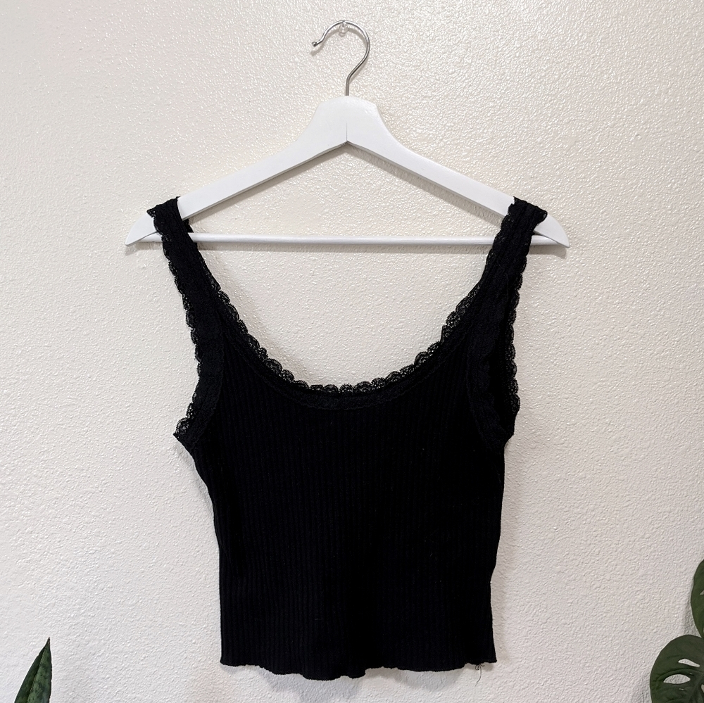 Cropped Black Tank Top